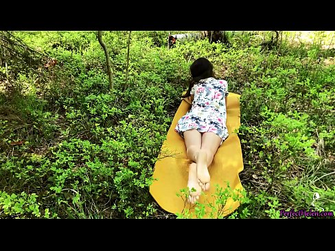 ❤️ Tinder تي اجنبي منهنجي بلي کي مشت زنی ڪري ٿو ۽ جنگل ۾ شوق سان چوندو آهي سپر جنسي تي sd.desixxxtube.ru
