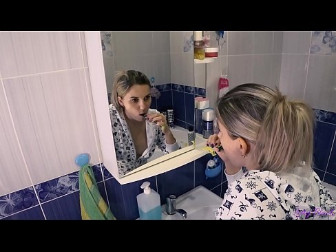 ❤️ پاجاما ۾ نوجوان سان هيڪ ختم ٿئي ٿو زباني ڪم ۾ گدا - letty ڪارو سپر جنسي تي sd.desixxxtube.ru